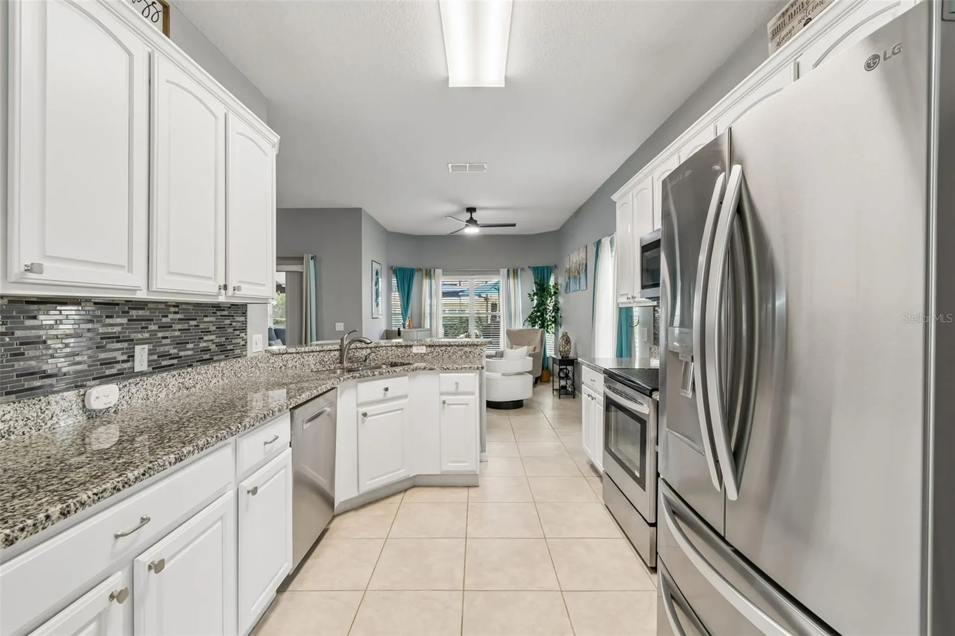 218 Bay Drive Kissimmee FL 34759
