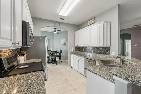 218 Bay Drive Kissimmee FL 34759