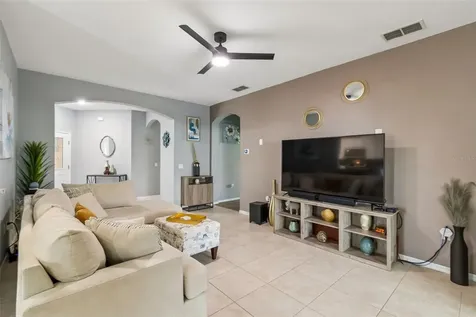 218 Bay Drive Kissimmee FL 34759