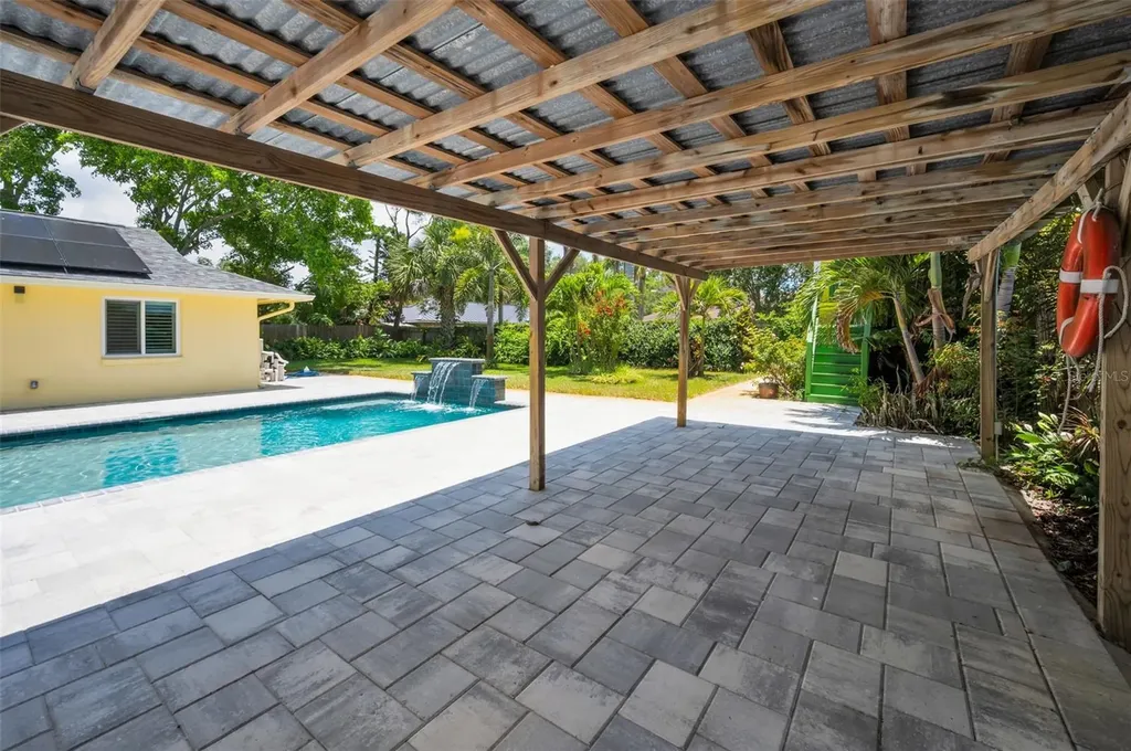 13125 Cimarron Circle N Largo FL 33774