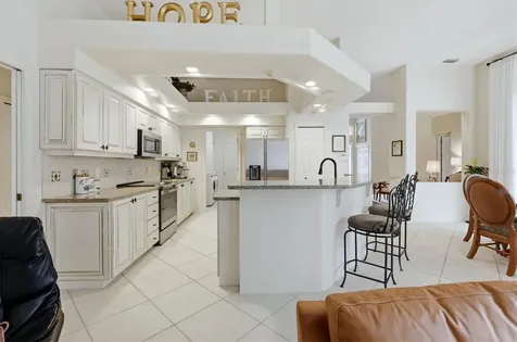 597 Aston Woods Court Venice FL 34293