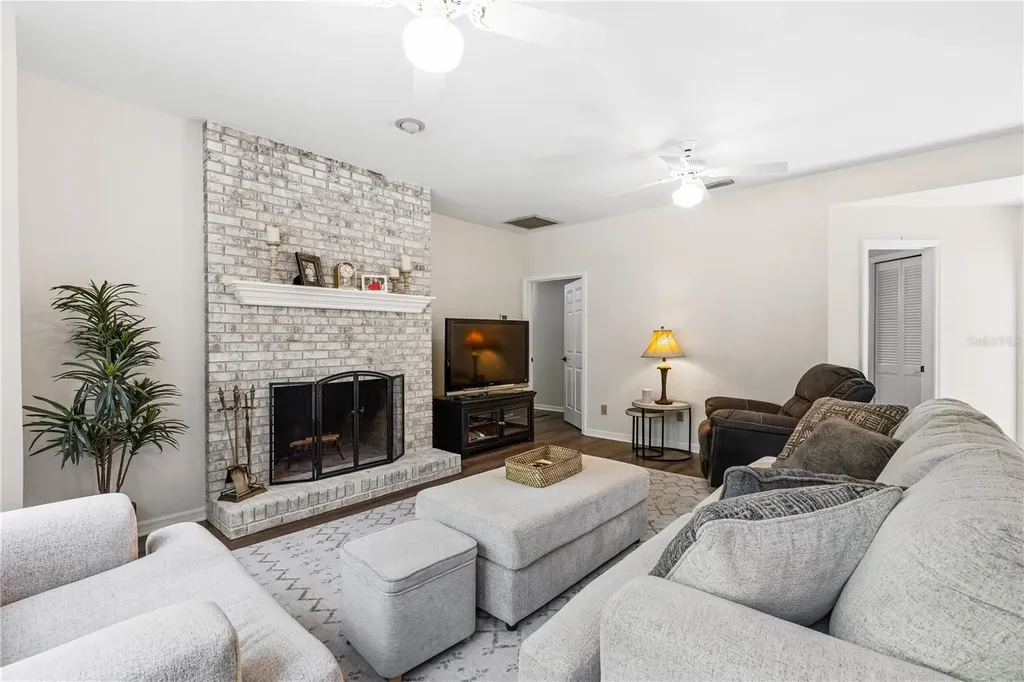 1118 SW 112th Street Gainesville FL 32607