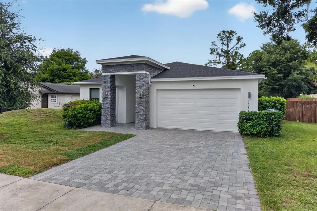 14125 Lake Price Drive Orlando FL 32826