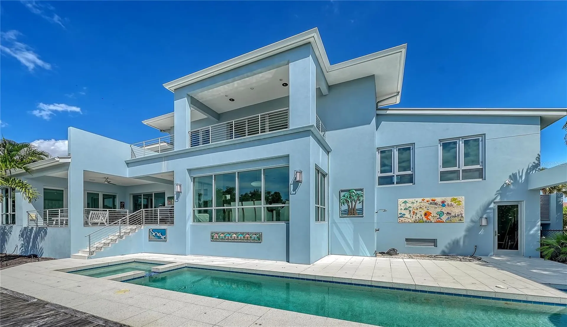 705 Jungle Queen Way Longboat Key FL 34228