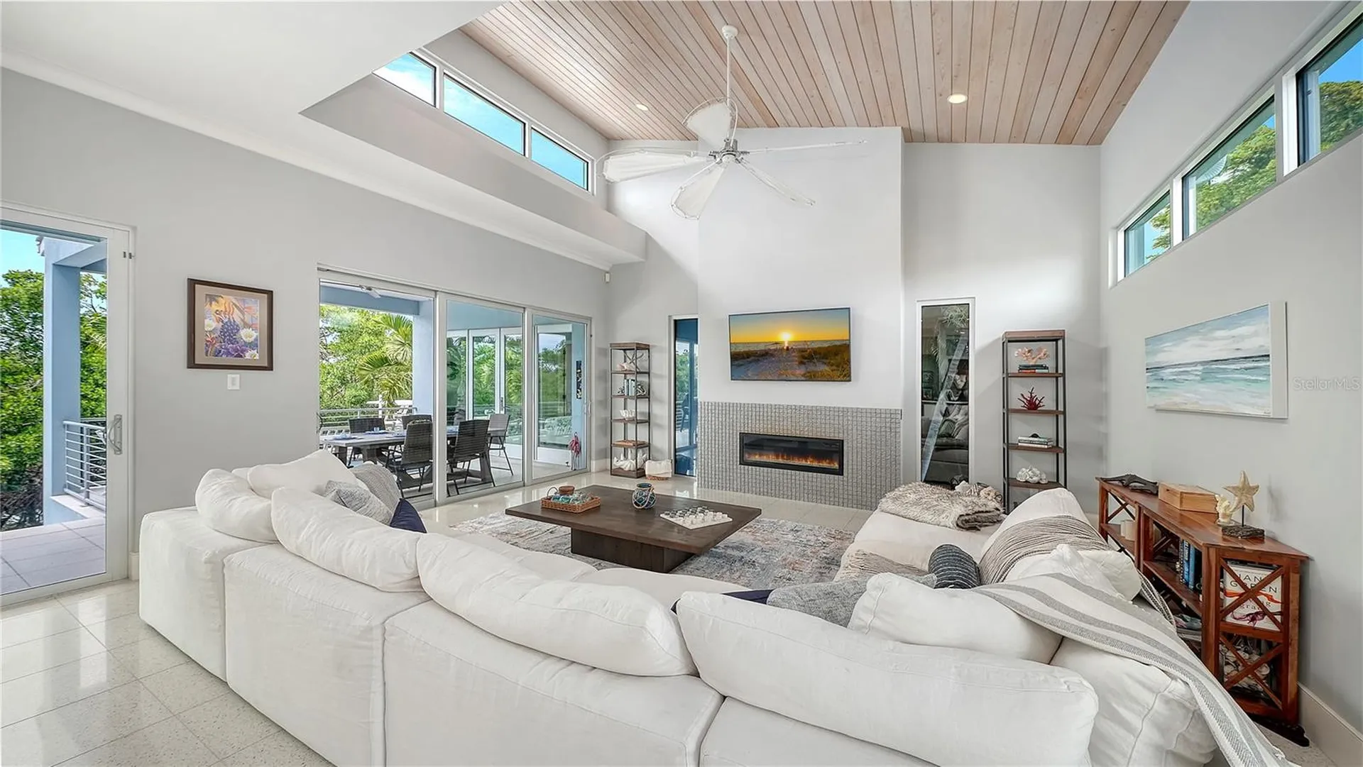 705 Jungle Queen Way Longboat Key FL 34228