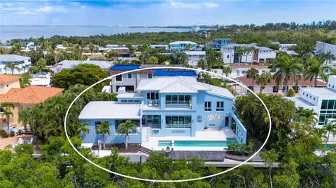 705 Jungle Queen Way Longboat Key FL 34228
