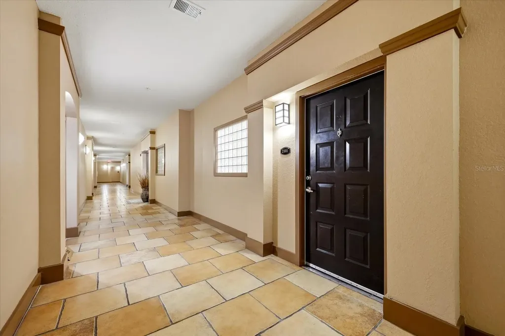 4221 W Spruce Street Tampa FL 33607