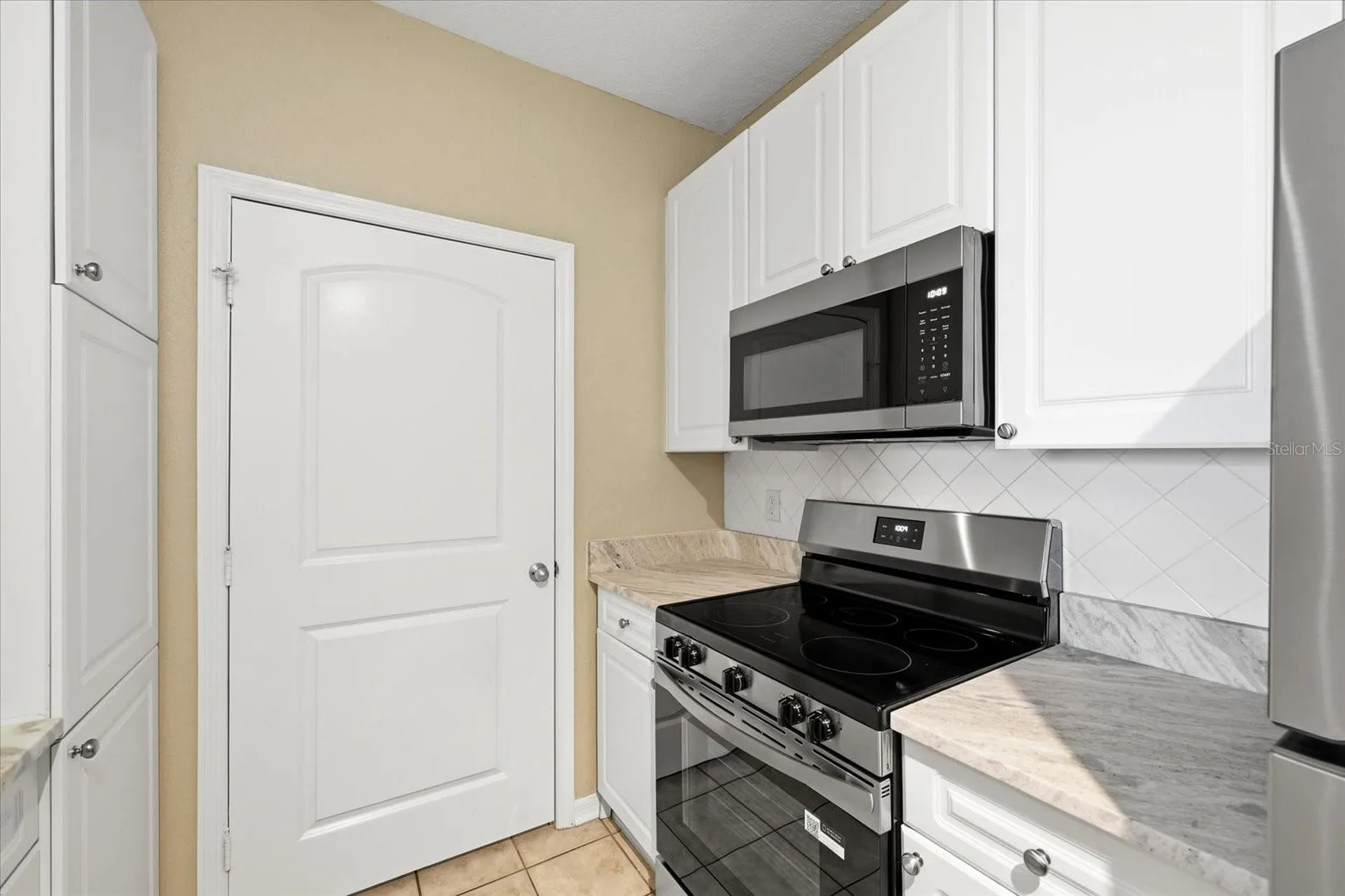 4221 W Spruce Street Tampa FL 33607