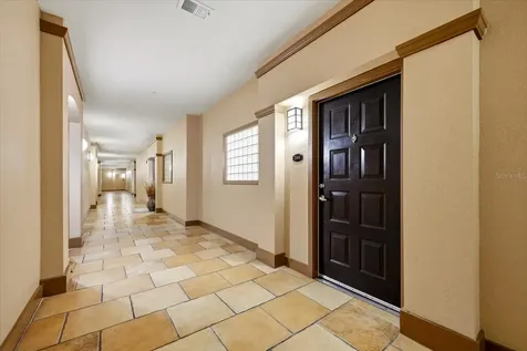 4221 W Spruce Street Tampa FL 33607