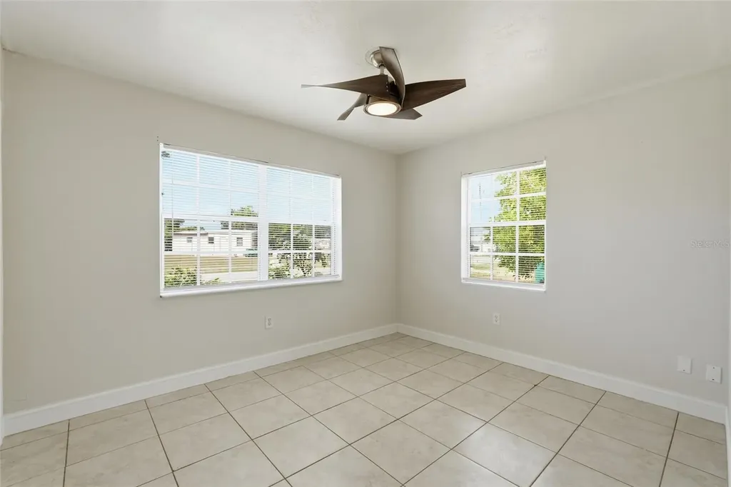 21882 Haines Port Charlotte FL 33952