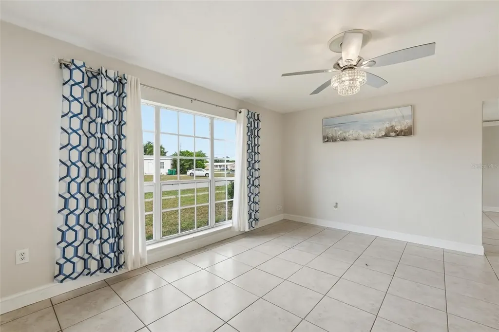 21882 Haines Port Charlotte FL 33952