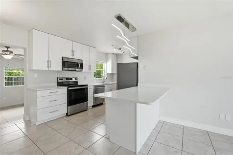 21882 Haines Port Charlotte FL 33952
