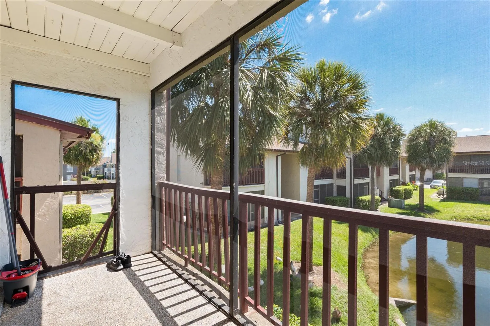 3840 N Lake Drive Tampa FL 33614