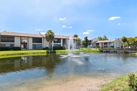 3840 N Lake Drive Tampa FL 33614