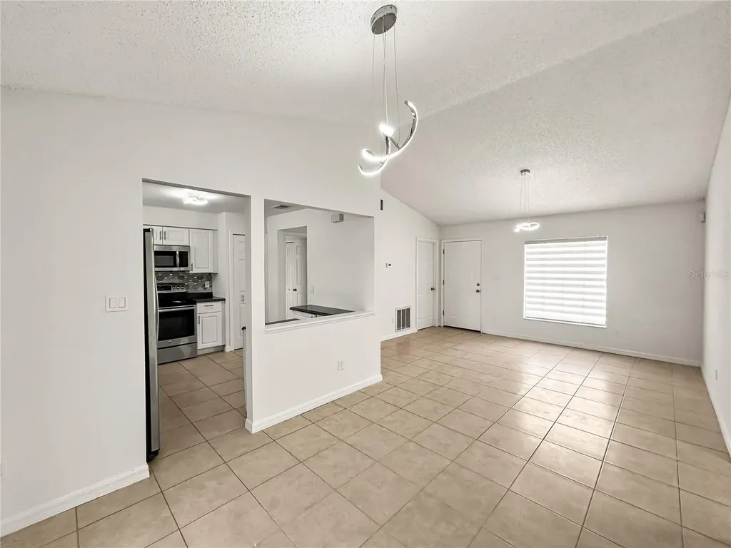 959 Derbyshire Drive Kissimmee FL 34758