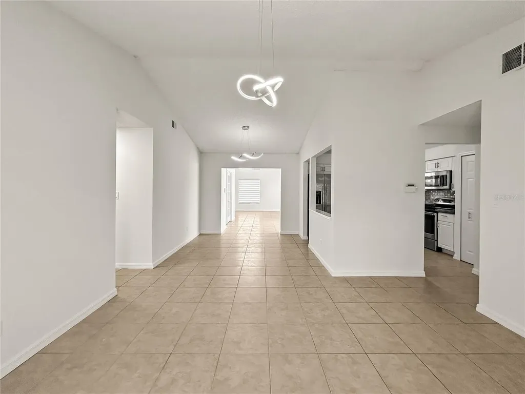 959 Derbyshire Drive Kissimmee FL 34758