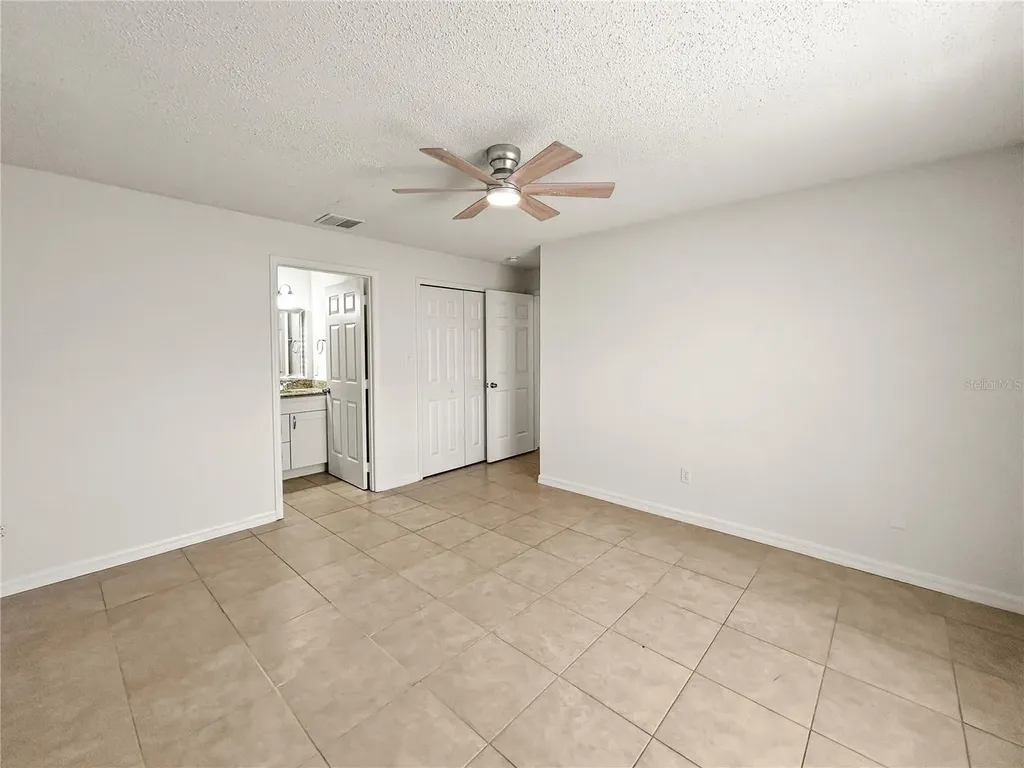959 Derbyshire Drive Kissimmee FL 34758