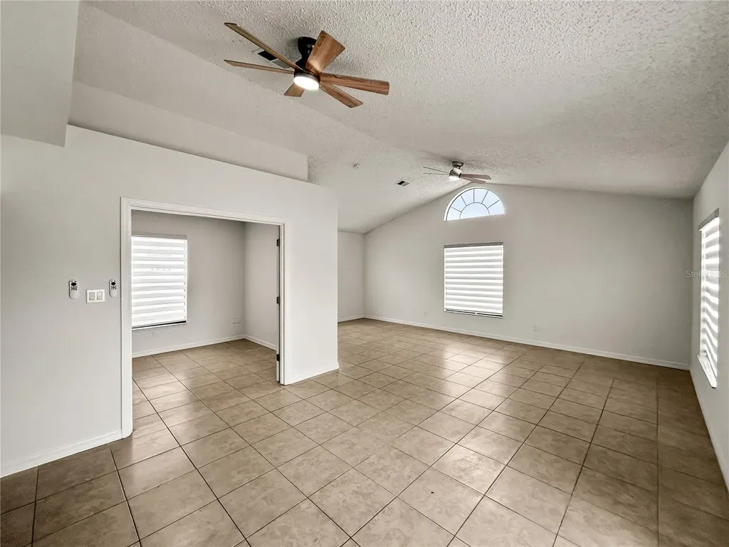 959 Derbyshire Drive Kissimmee FL 34758