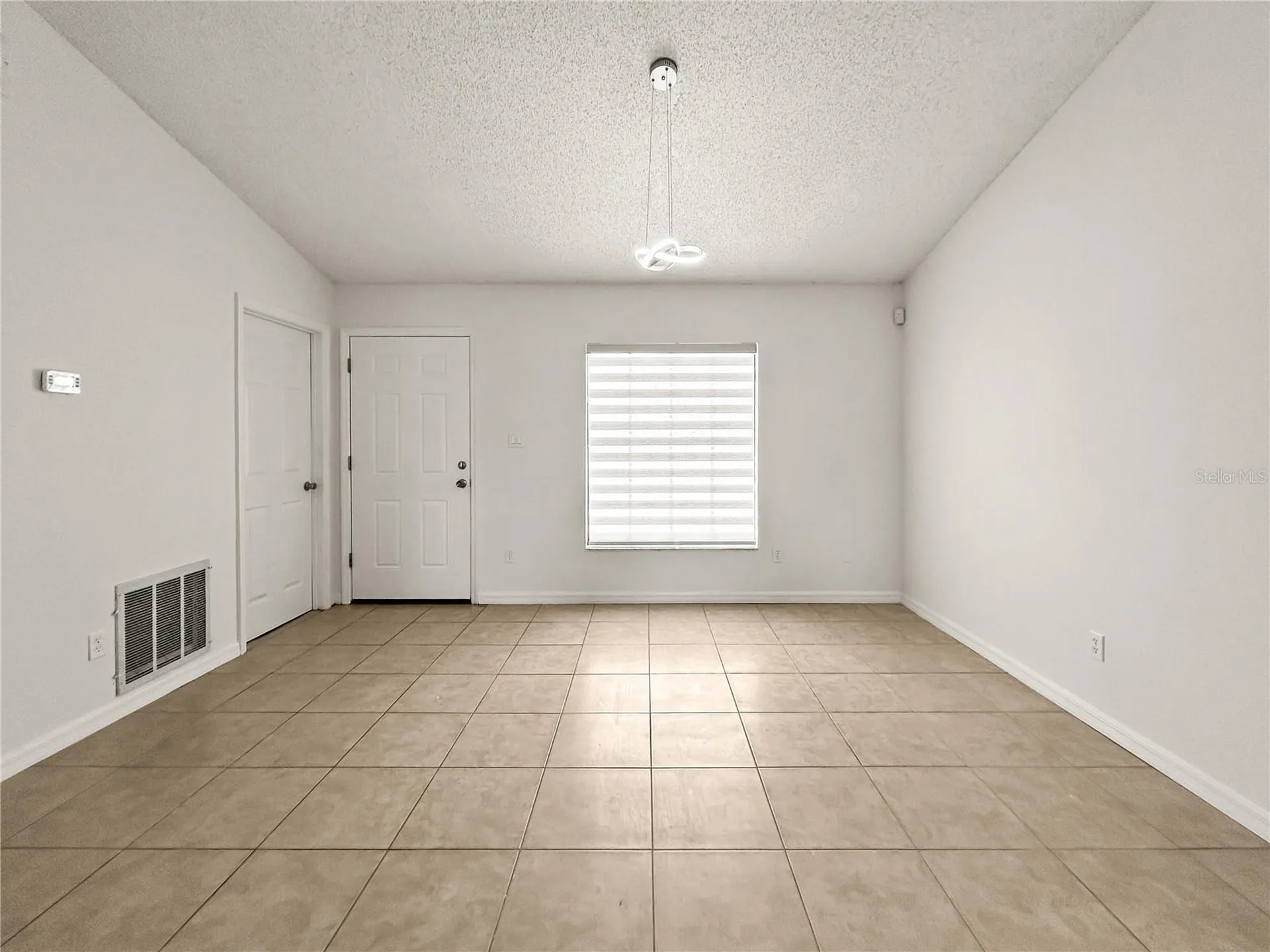 959 Derbyshire Drive Kissimmee FL 34758