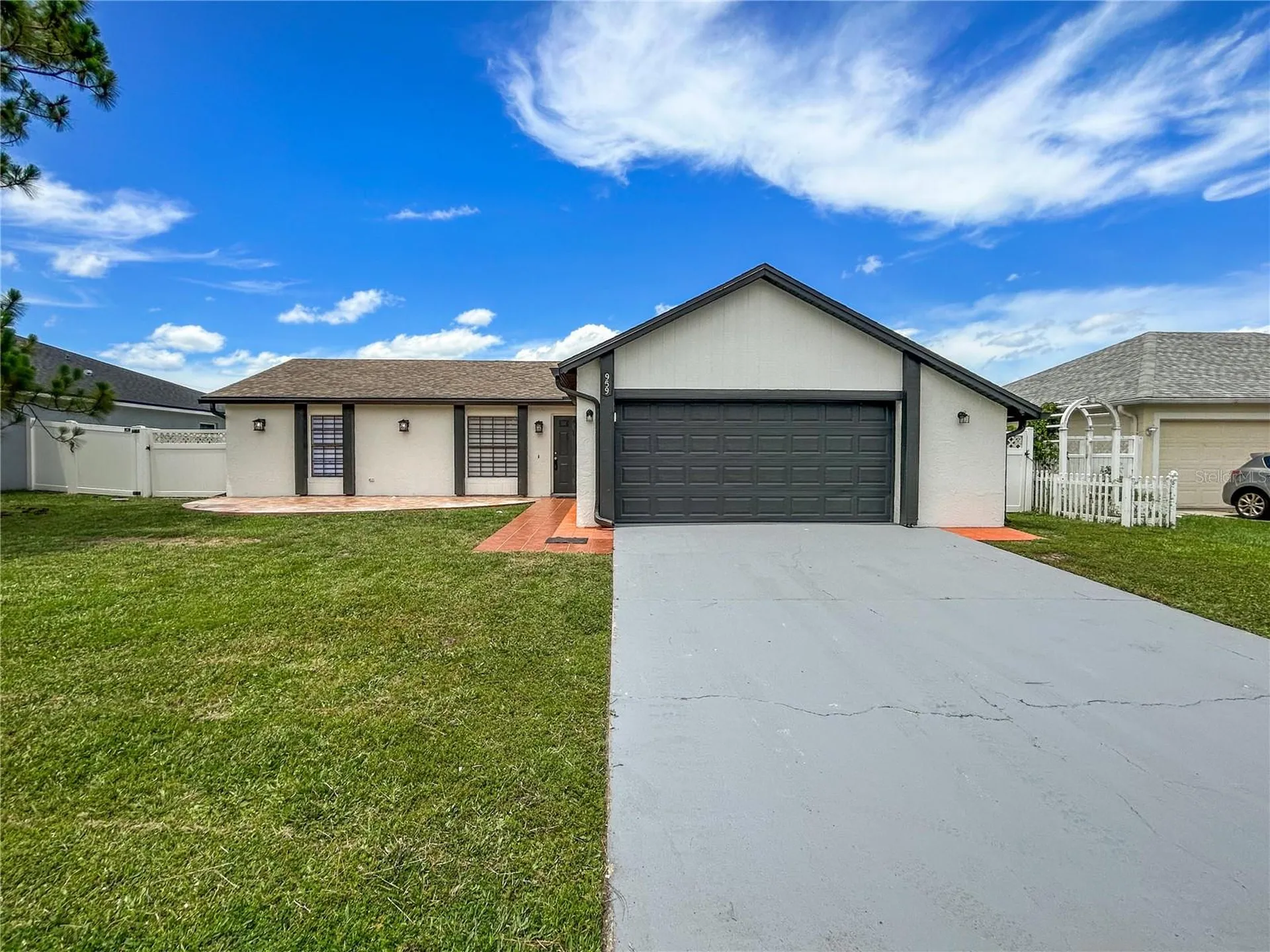 959 Derbyshire Drive Kissimmee FL 34758