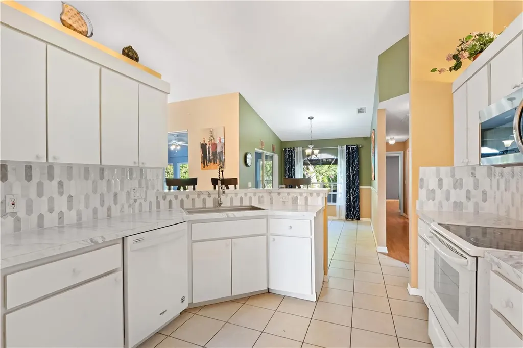 5147 La Plata Drive New Port Richey FL 34655