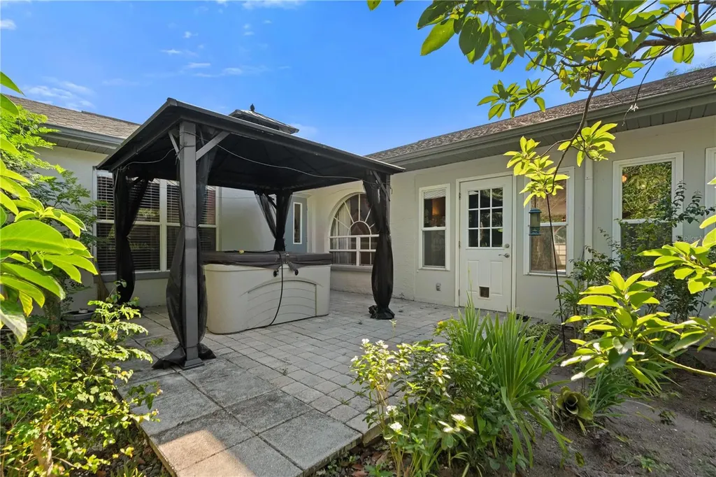 5147 La Plata Drive New Port Richey FL 34655