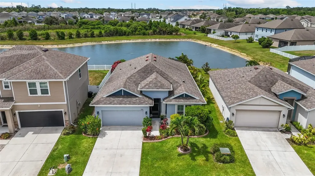 4836 Reisswood Loop Palmetto FL 34221