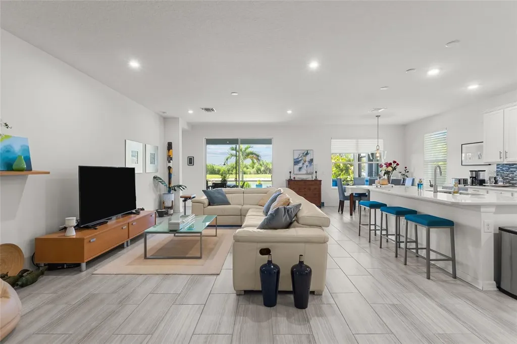 4836 Reisswood Loop Palmetto FL 34221