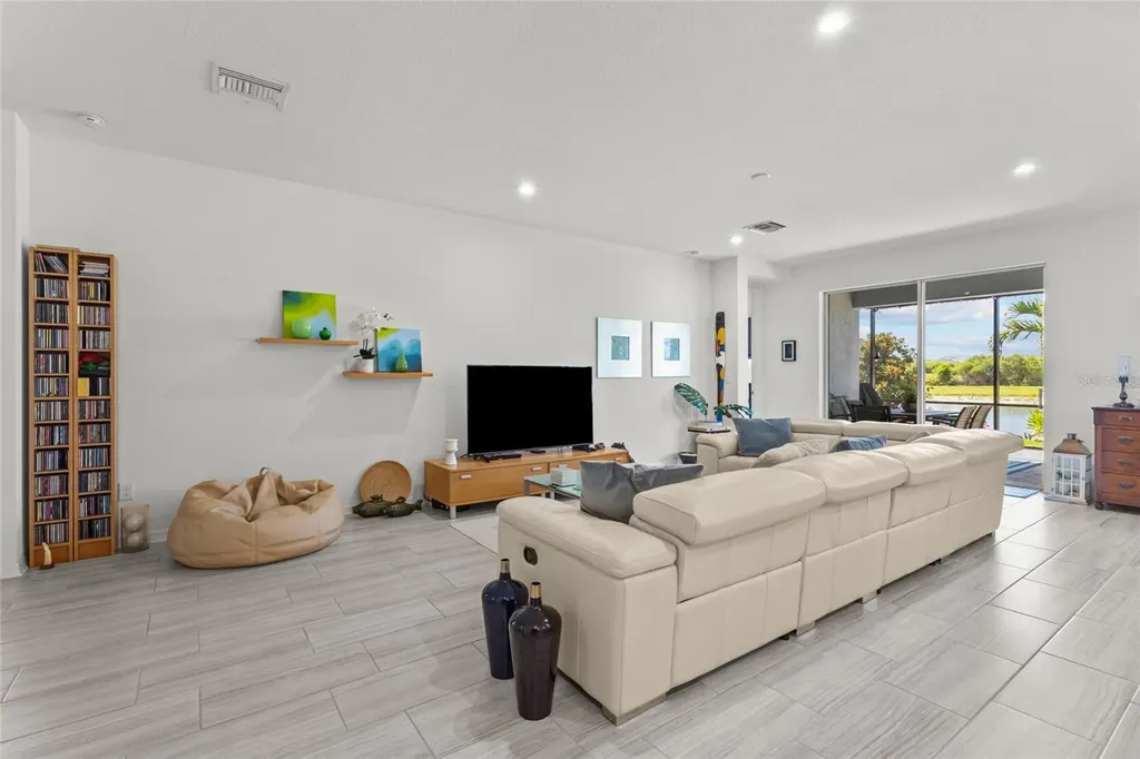 4836 Reisswood Loop Palmetto FL 34221