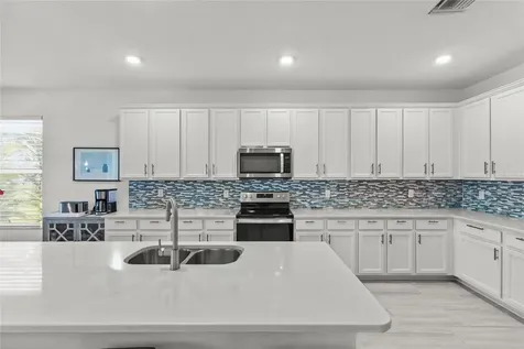 4836 Reisswood Loop Palmetto FL 34221