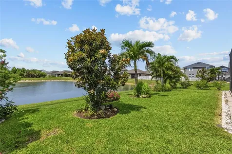 4836 Reisswood Loop Palmetto FL 34221
