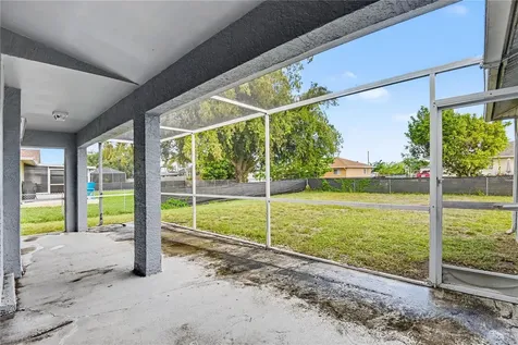 1314 SE 5th Court Cape Coral FL 33990