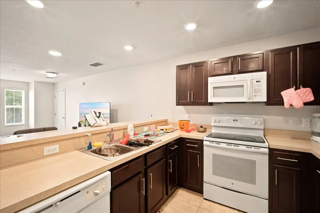 272 Hart Lane Kissimmee FL 34743