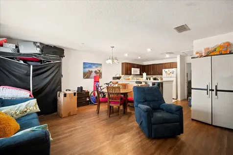 272 Hart Lane Kissimmee FL 34743