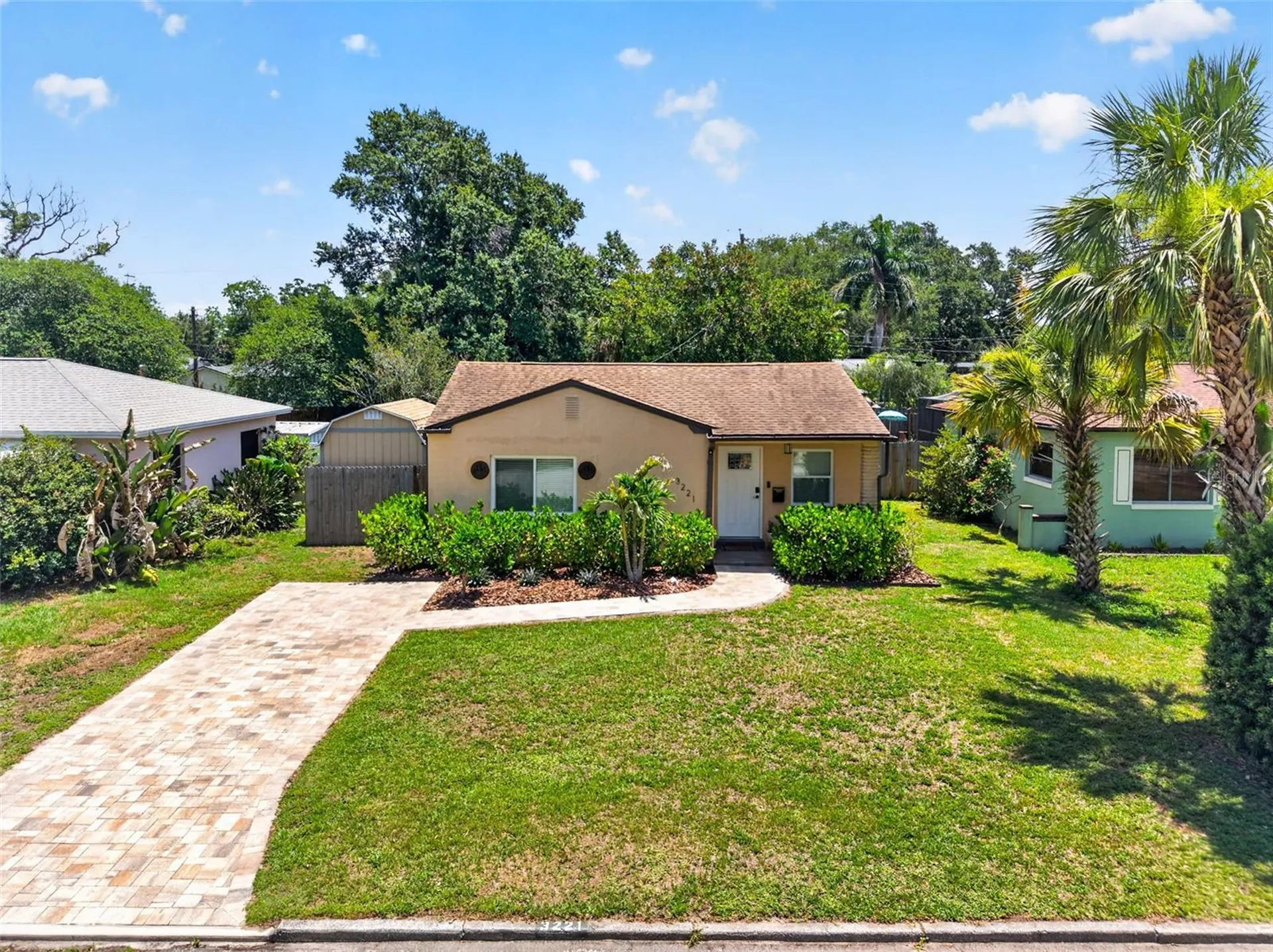 3221 14th Street N St Petersburg FL 33704