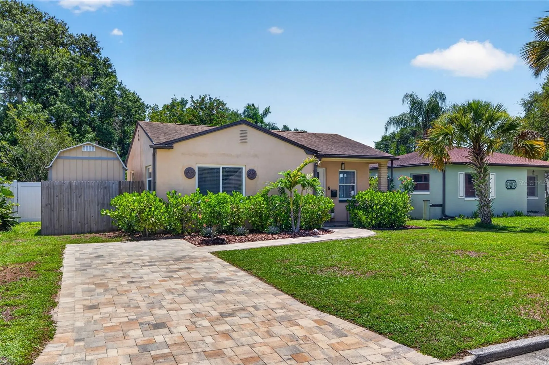 3221 14th Street N St Petersburg FL 33704