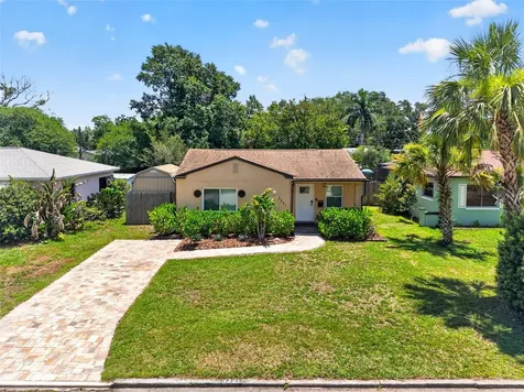 3221 14th Street N St Petersburg FL 33704