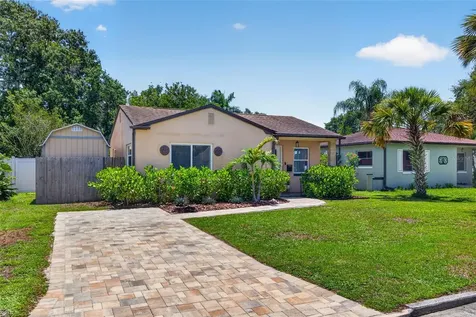 3221 14th Street N St Petersburg FL 33704