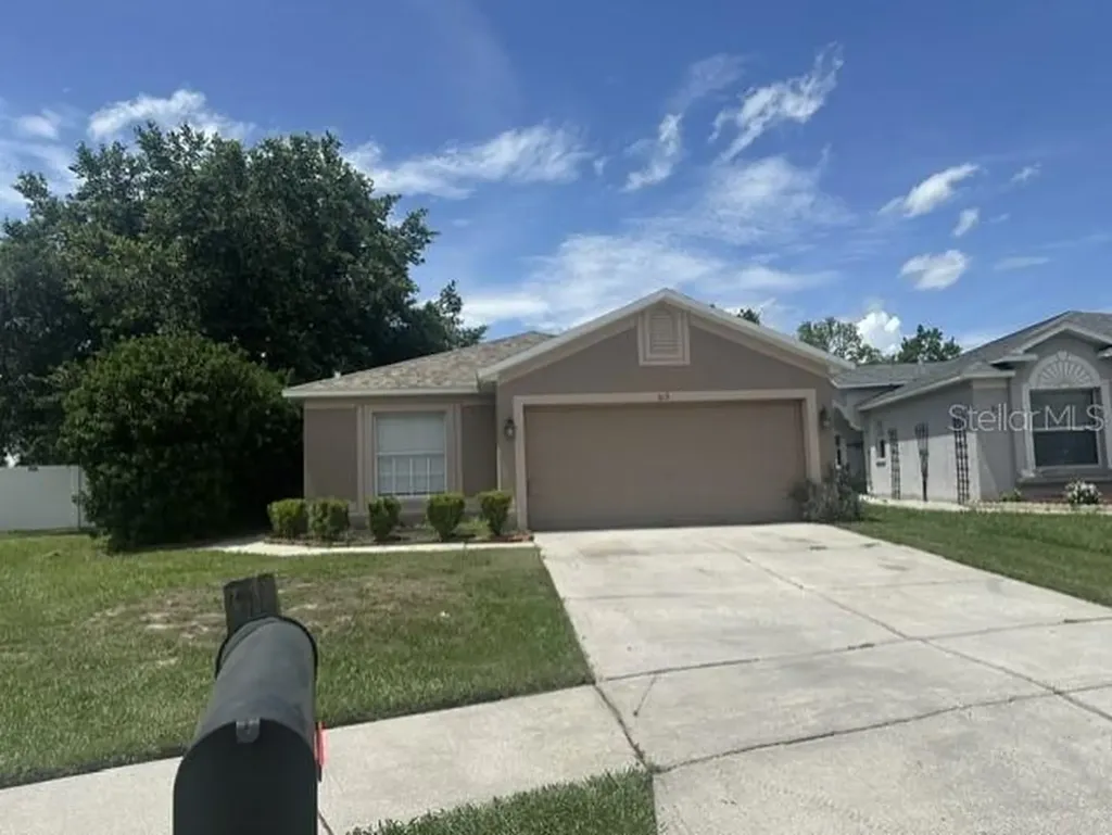 515 Scarlet Maple Court Plant City FL 33563
