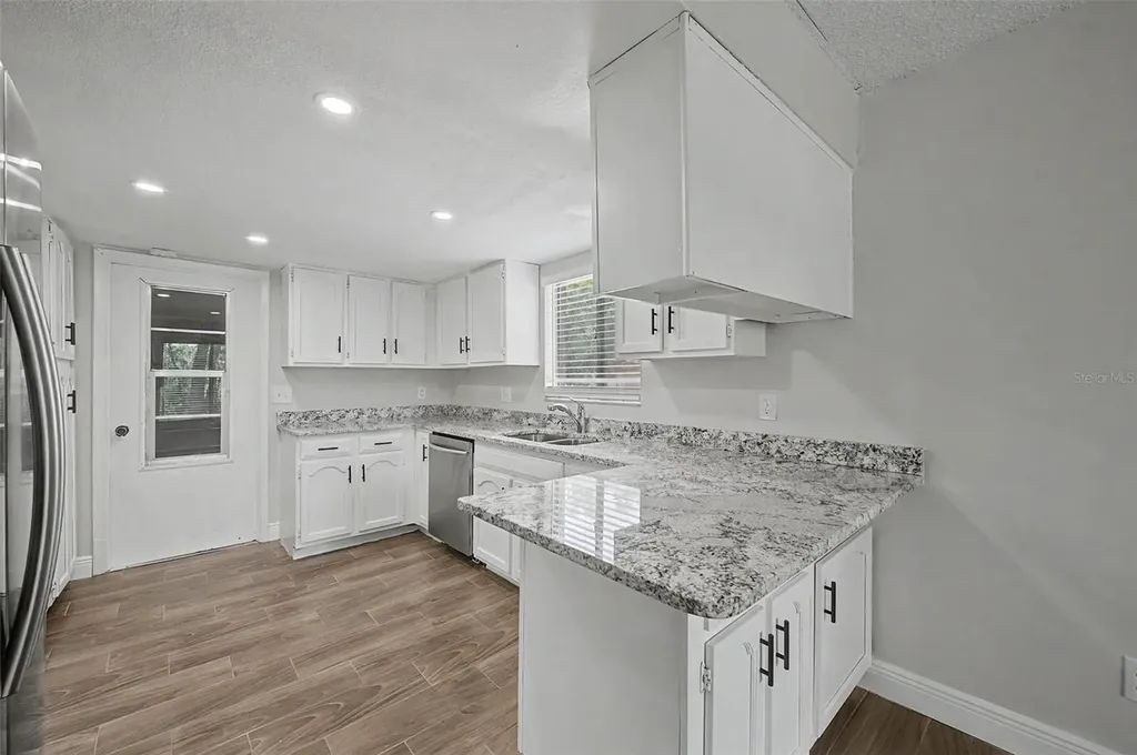28353 Tanglewood Drive Wesley Chapel FL 33543
