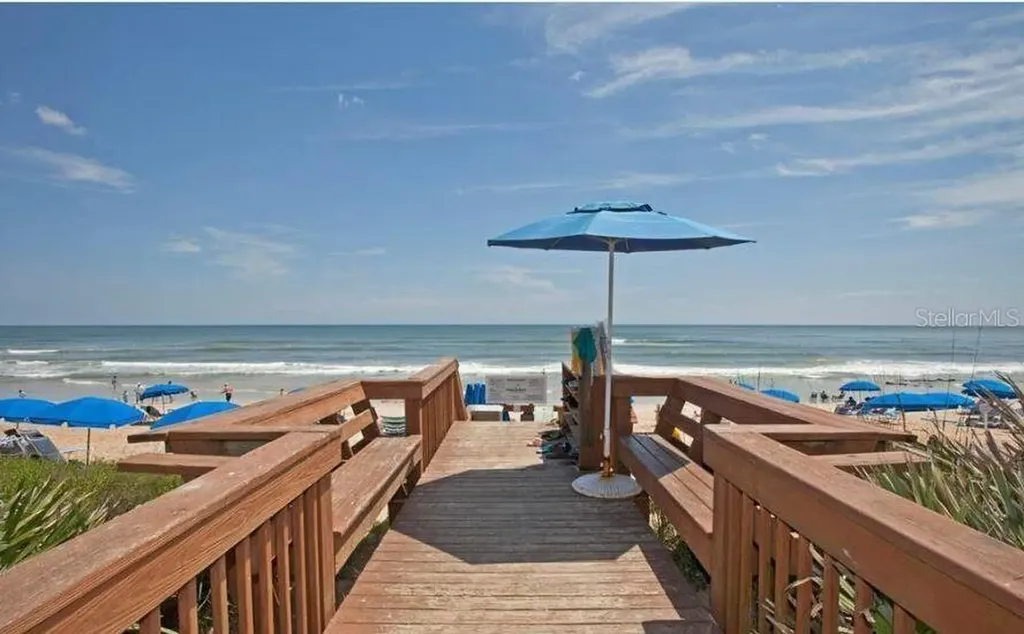 200 Ocean Crest Drive Palm Coast FL 32137