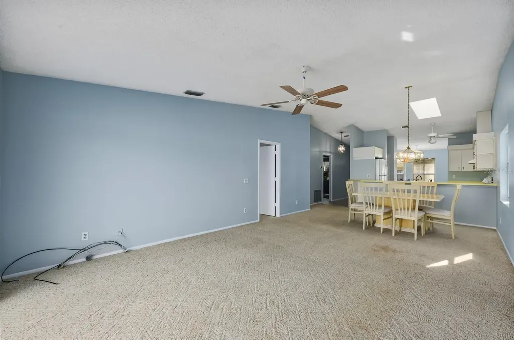 5528 37th Street E Bradenton FL 34203