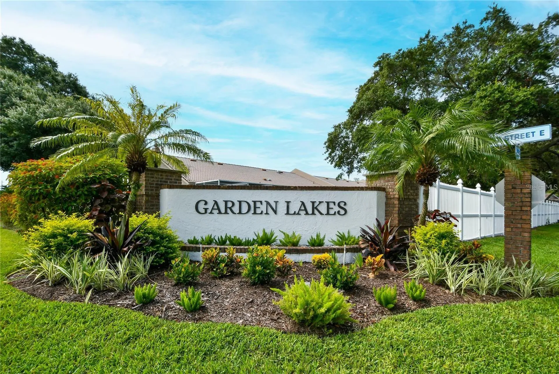 5528 37th Street E Bradenton FL 34203