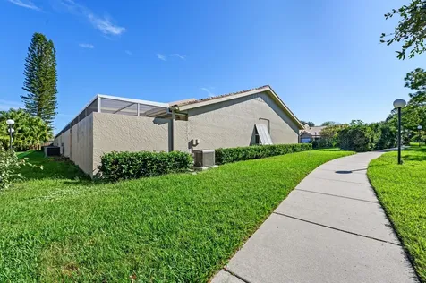 5528 37th Street E Bradenton FL 34203