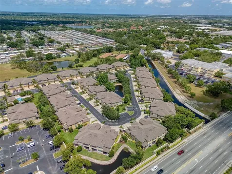 6622 83rd Avenue N Pinellas Park FL 33781