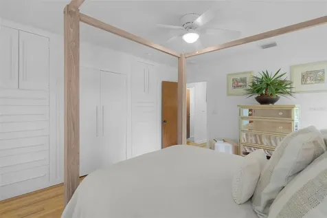 306 N Clayton Street Mount Dora FL 32757