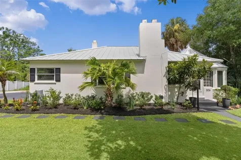 306 N Clayton Street Mount Dora FL 32757