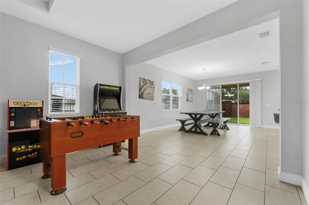 206 Aberdeen Street Davenport FL 33896