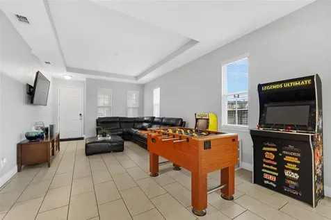 206 Aberdeen Street Davenport FL 33896
