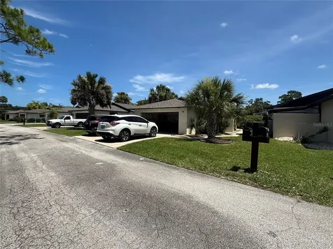 79 Club House Drive Palm Coast FL 32137